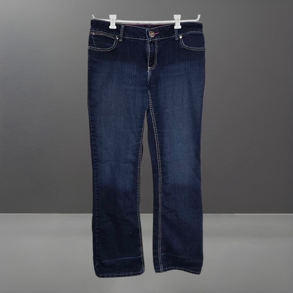 Wrangler Dark Wash Bootcut Jeans with Pink Stitching Women’s Size 11/12 x 34